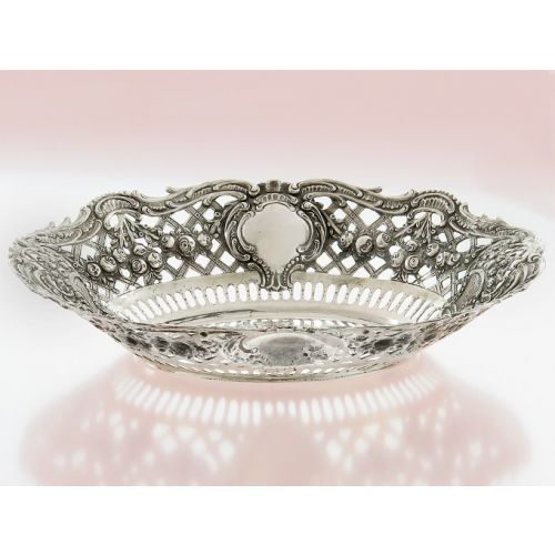 Ovale Schale Rosen Ornamentik 800er Silber